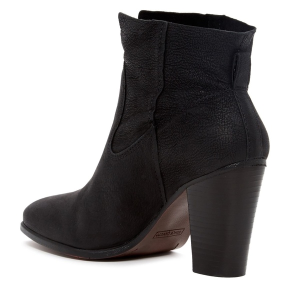 NORDSTROM Exclusive New FEINA Ankle Boot Bootie Split Shaft Oiled Leather Black - Picture 5 of 14